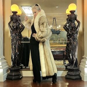 Exquisite Full Length Fox Fur Coat
